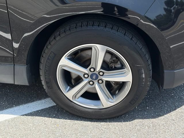 Used 2020 Ford Edge SEL w/ Convenience Package AWD/4WD image 10