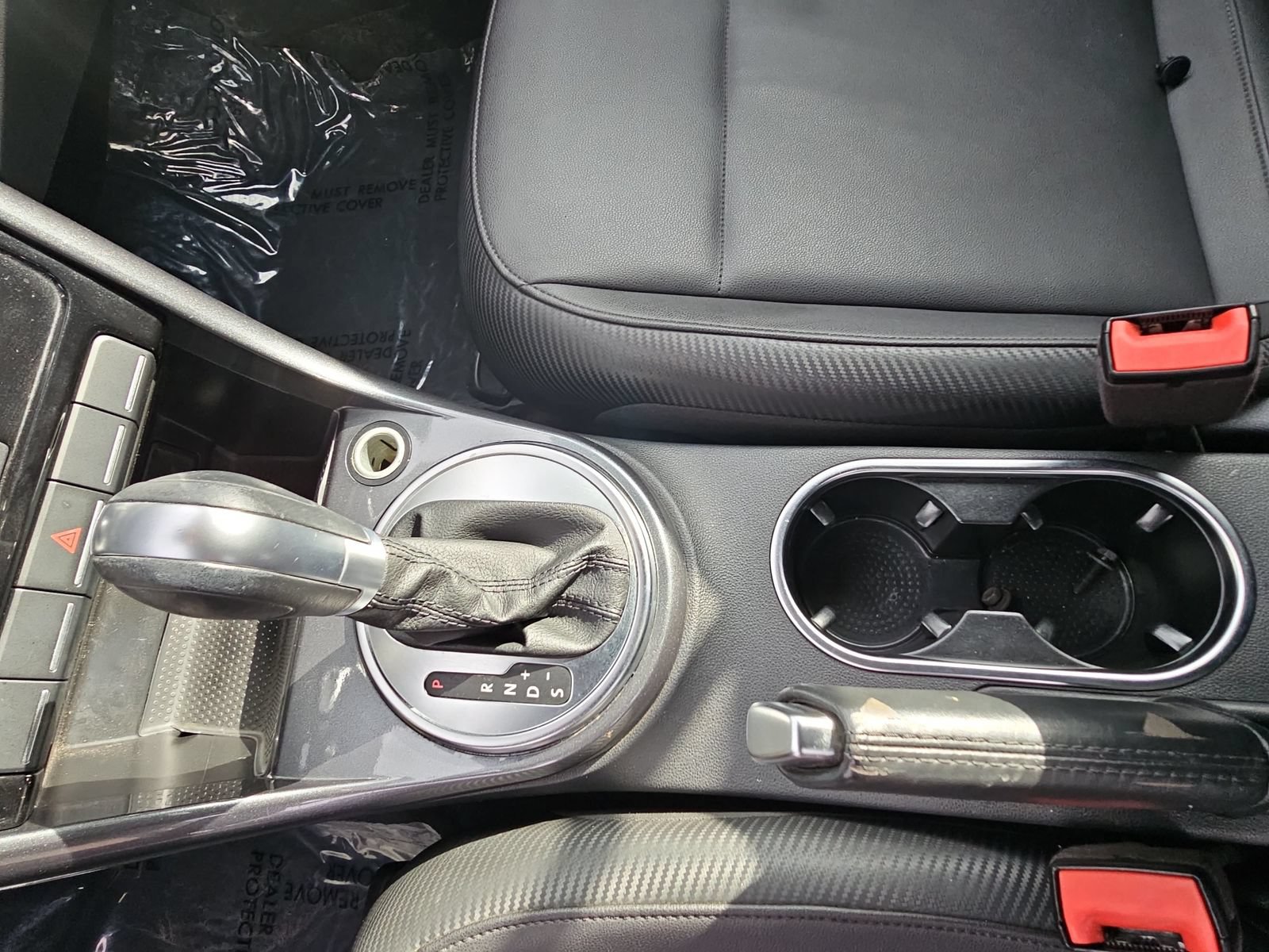 Used 2018 Volkswagen Beetle 2.0T S FWD image 22