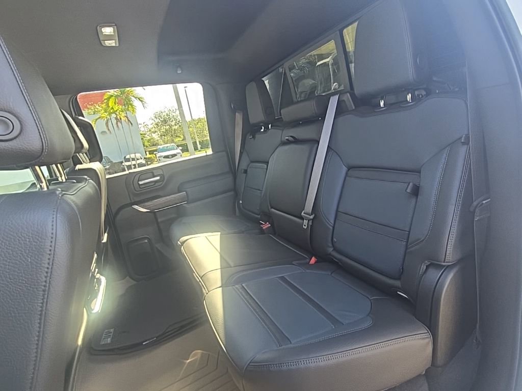 Used 2023 GMC Sierra 2500 Denali w/ Denali Ultimate Package image 35