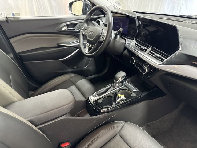 Certified 2024 Chevrolet Trax ACTIV w/ Sunroof Package image 27