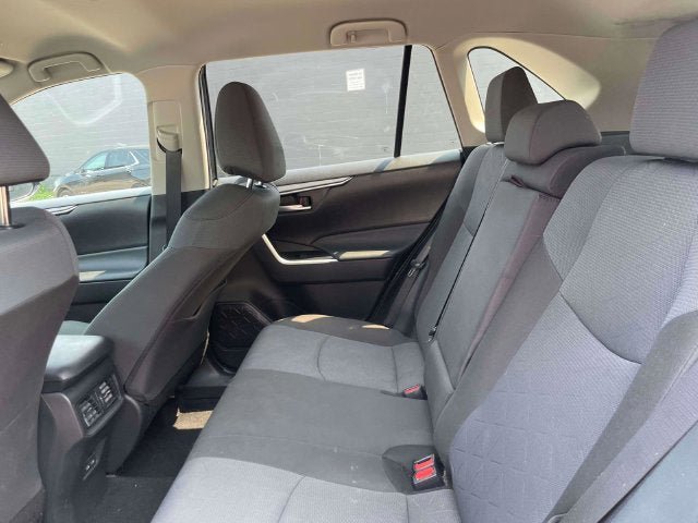 Certified 2025 Toyota RAV4 XLE AWD/4WD image 14