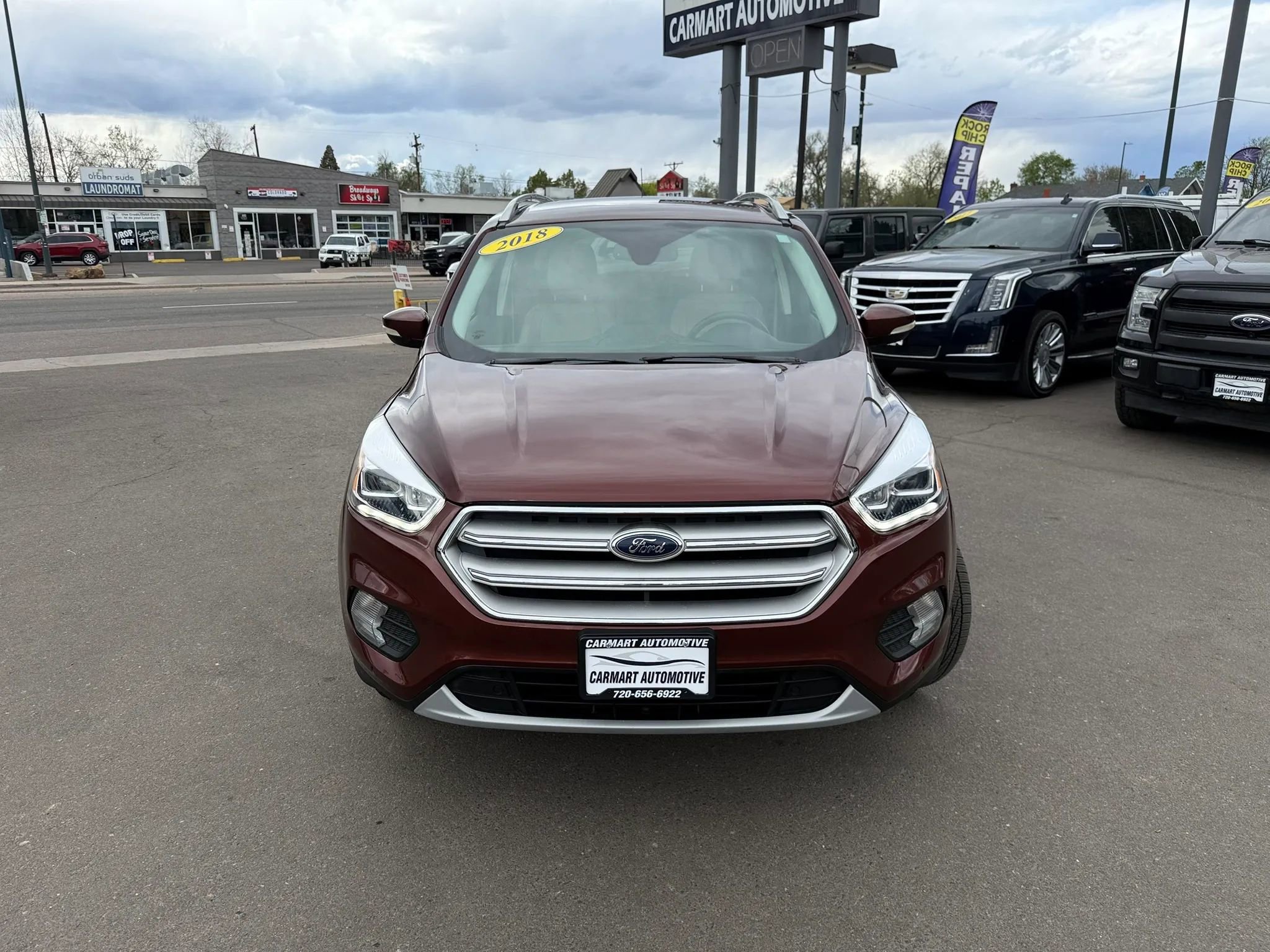 Used 2018 Ford Escape Titanium image 4