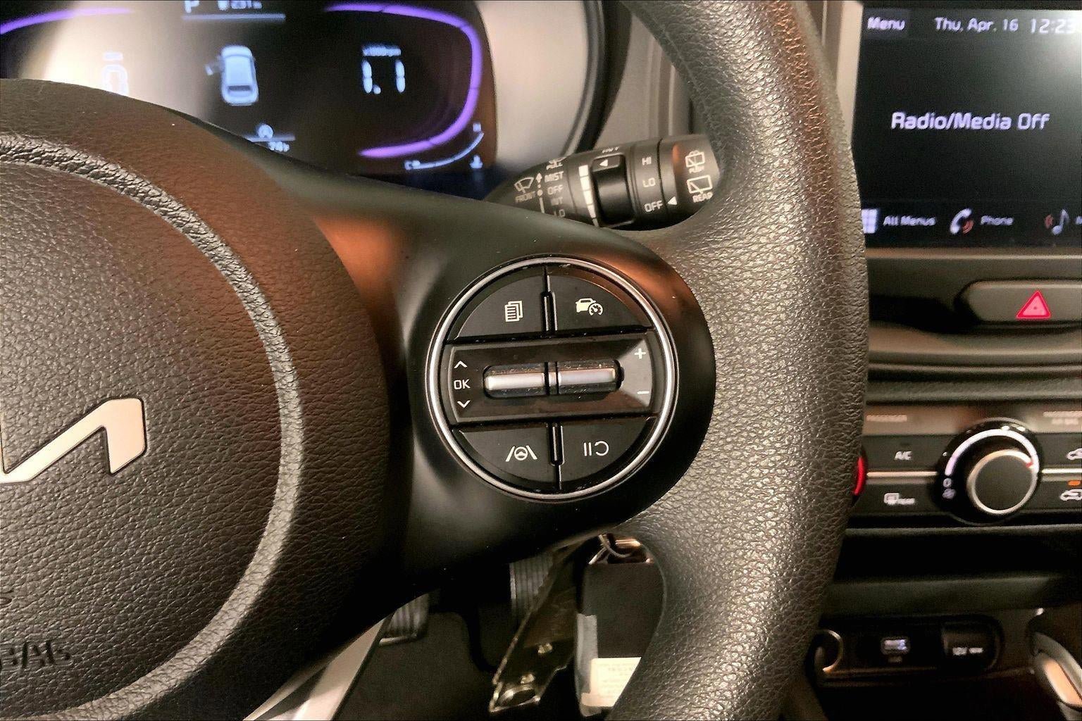 Certified 2025 Kia Soul LX FWD image 19
