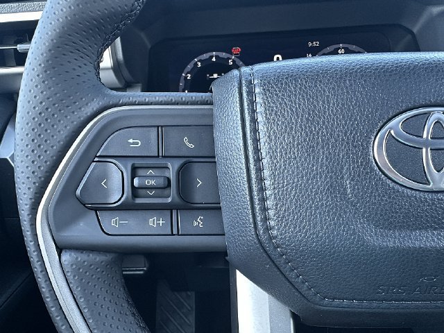 New 2026 Toyota 4Runner TRD Off-Road Premium AWD/4WD image 25
