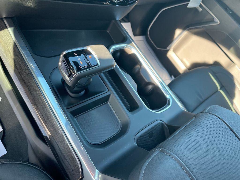New 2026 Chevrolet Silverado 1500 LTZ w/ LTZ Premium Package image 16