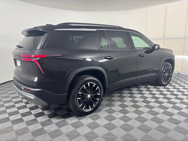 New 2026 Chevrolet Traverse LT w/ Sun and Wheel Package AWD/4WD image 34