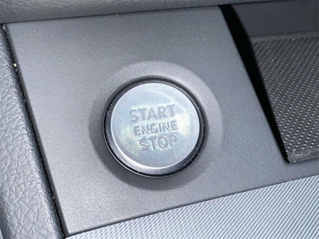 Used 2025 Audi Q5 2.0T Premium w/ Convenience Plus Package image 23