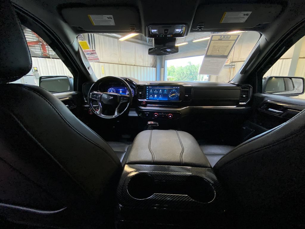 Used 2025 Chevrolet Silverado 1500 RST w/ Convenience Package II AWD/4WD image 21