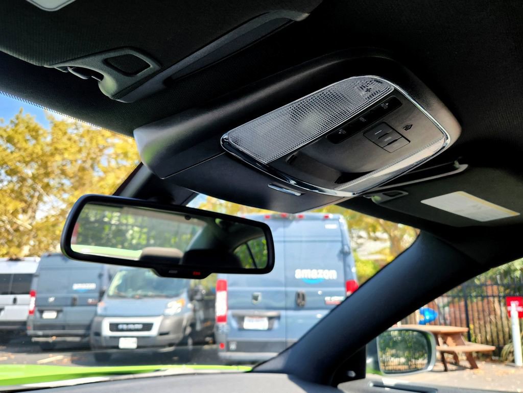 Used 2023 Dodge Charger R/T w/ Cold Weather Package image 32