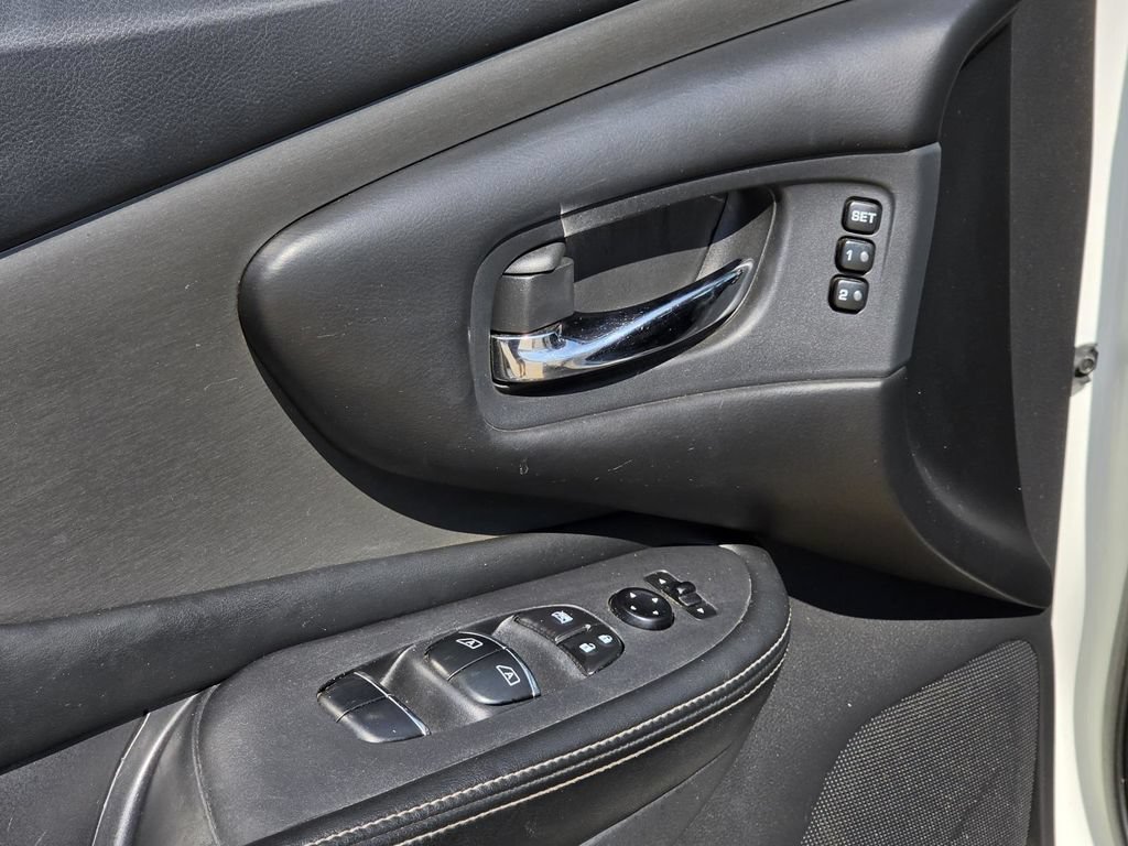 Used 2019 Nissan Murano SL w/ SL Technology Package FWD image 11