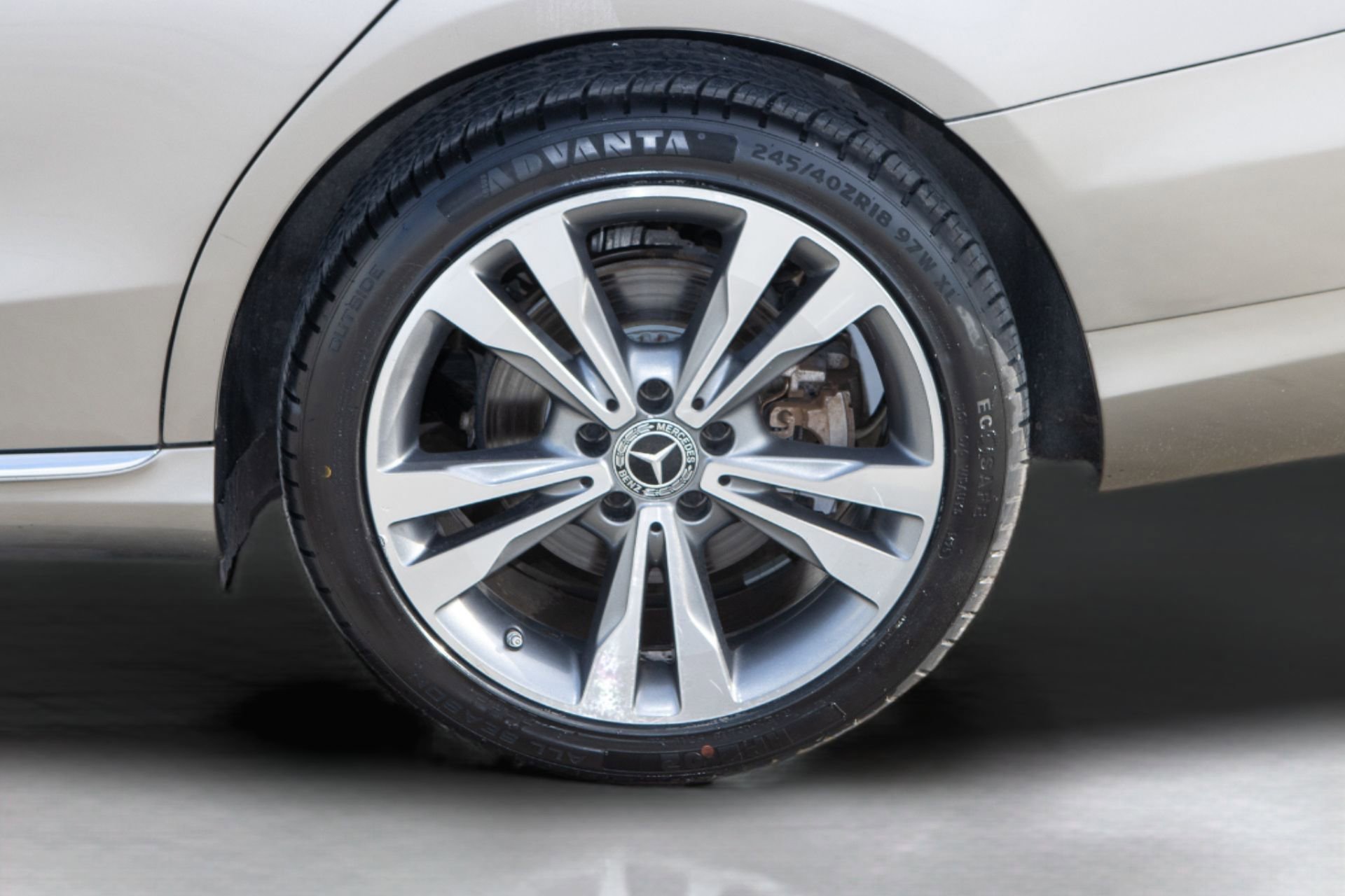 Used 2019 Mercedes-Benz C 300 4MATIC Sedan w/ Premium Package image 35