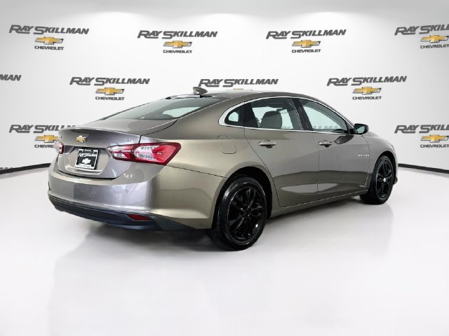 Used 2020 Chevrolet Malibu LT FWD image 7