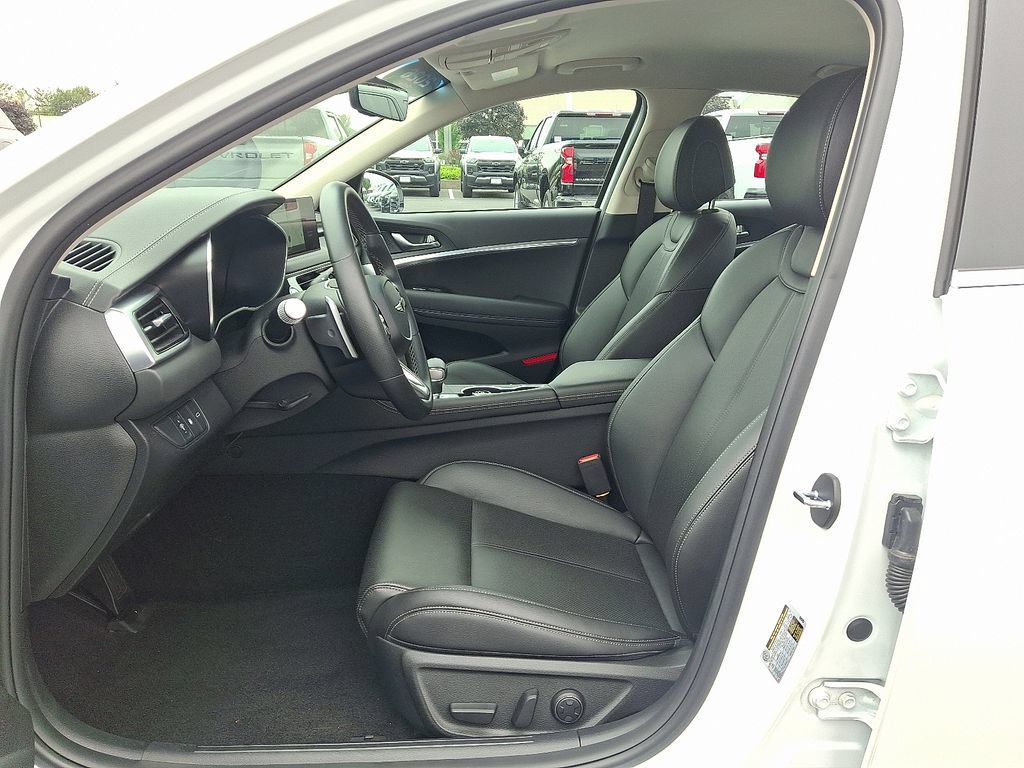 Used 2026 Genesis G70 2.5T AWD/4WD image 14