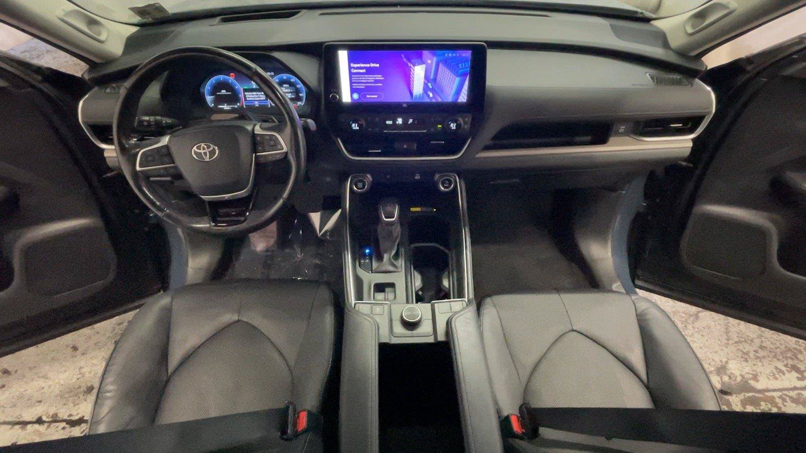 Used 2024 Toyota Grand Highlander AWD image 27