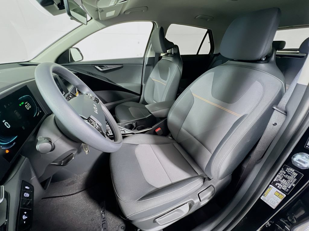New 2026 Kia Niro LX FWD image 17