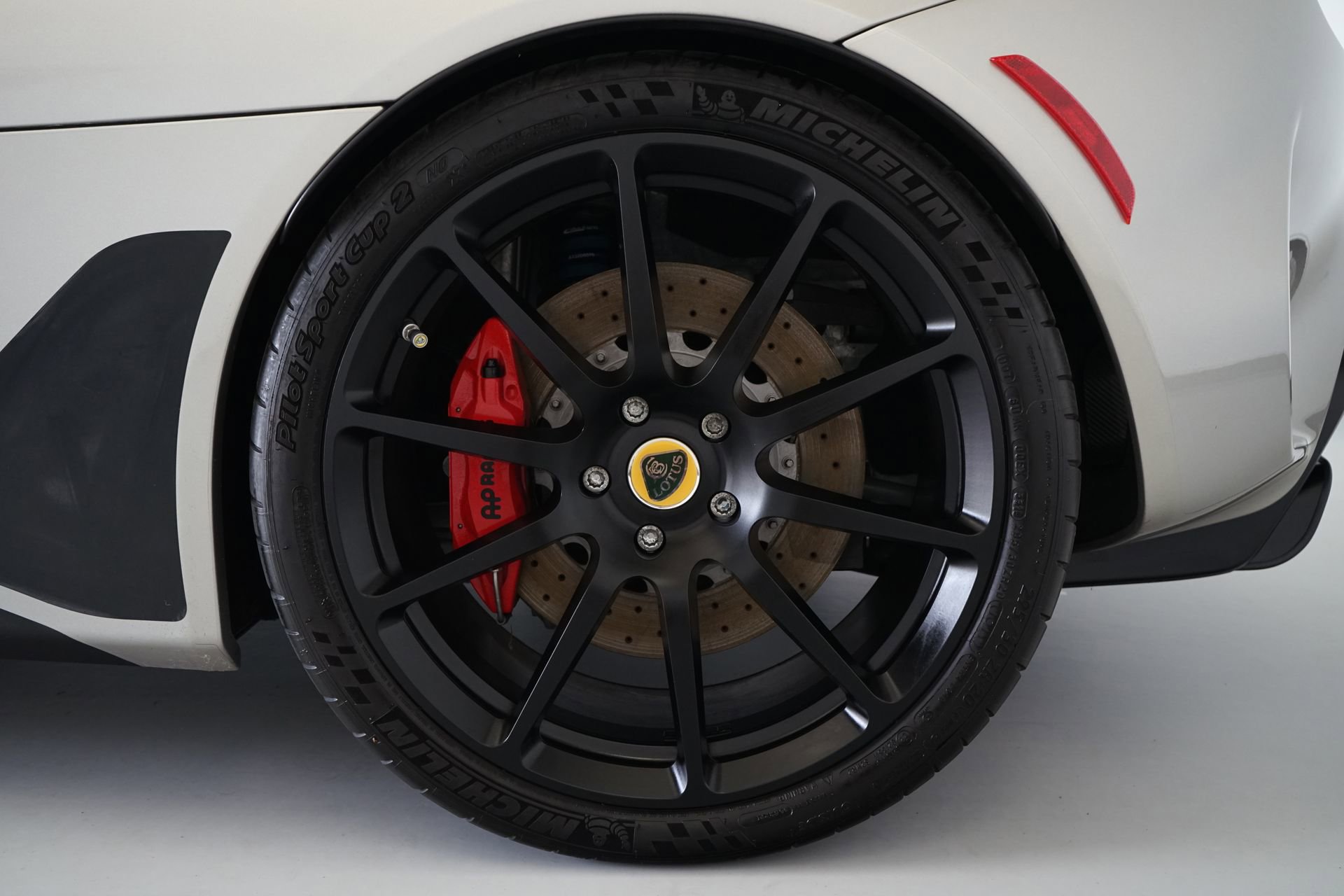 Used 2020 Lotus Evora image 26