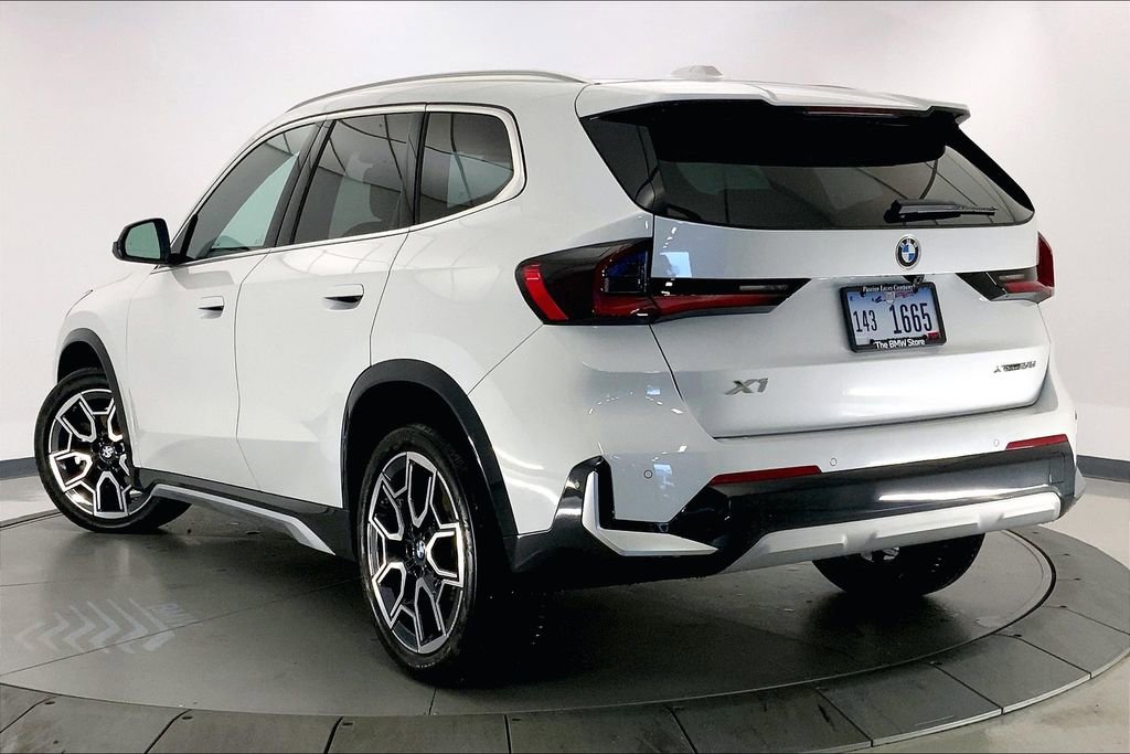 New 2026 BMW X1 xDrive28i w/ Convenience Package image 2