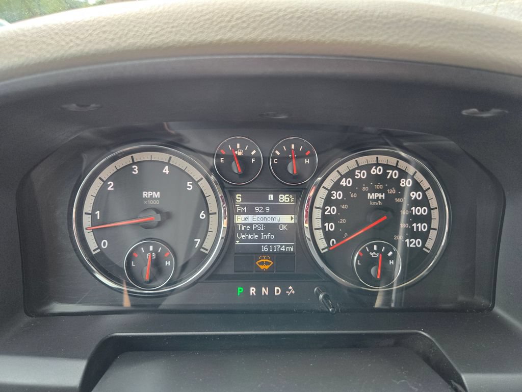 Used 2012 RAM 1500 Classic SLT AWD/4WD image 19