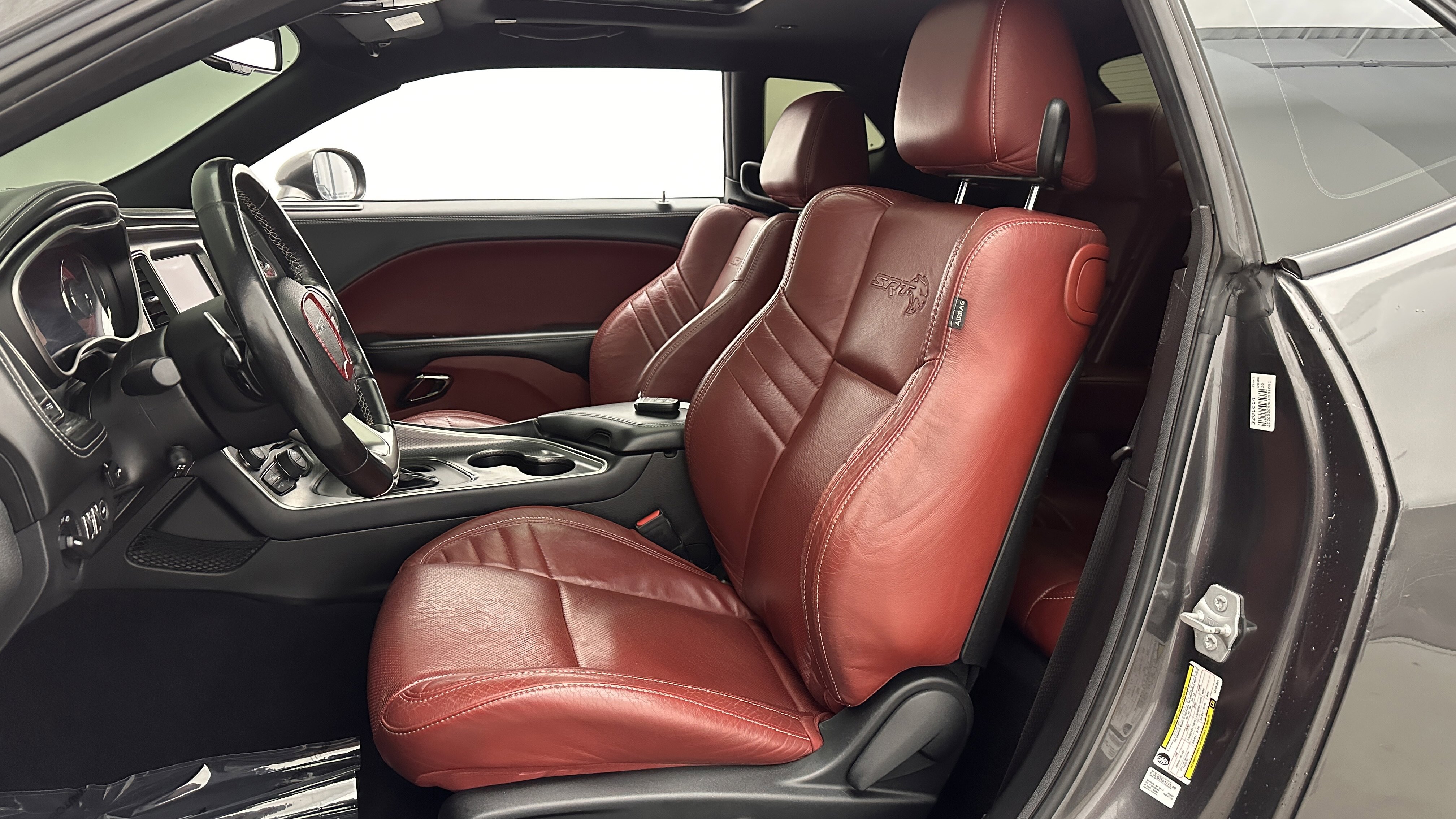 Used 2020 Dodge Challenger SRT Hellcat w/ Plus Package image 15