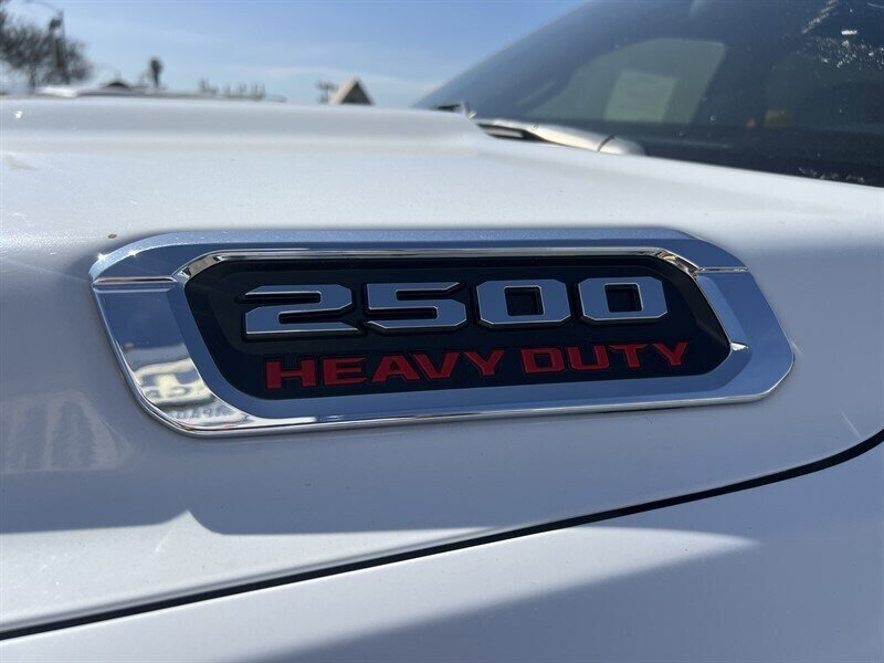 Used 2022 RAM 2500 Tradesman w/ Chrome Appearance Group AWD/4WD image 26