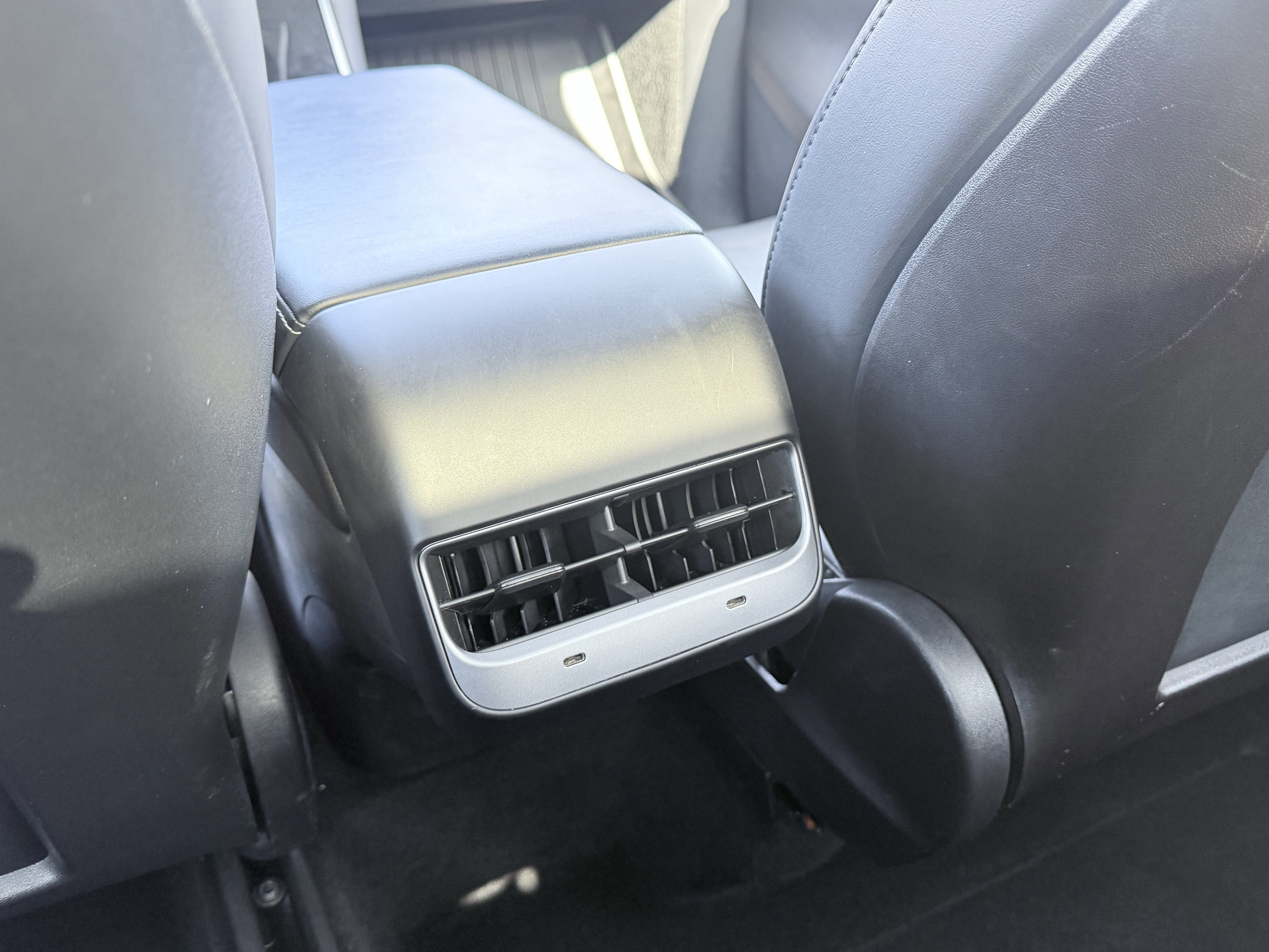 Used 2020 Tesla Model Y Performance image 53