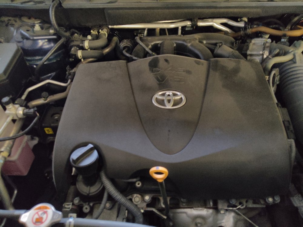 Used 2022 Toyota Highlander LE FWD image 30