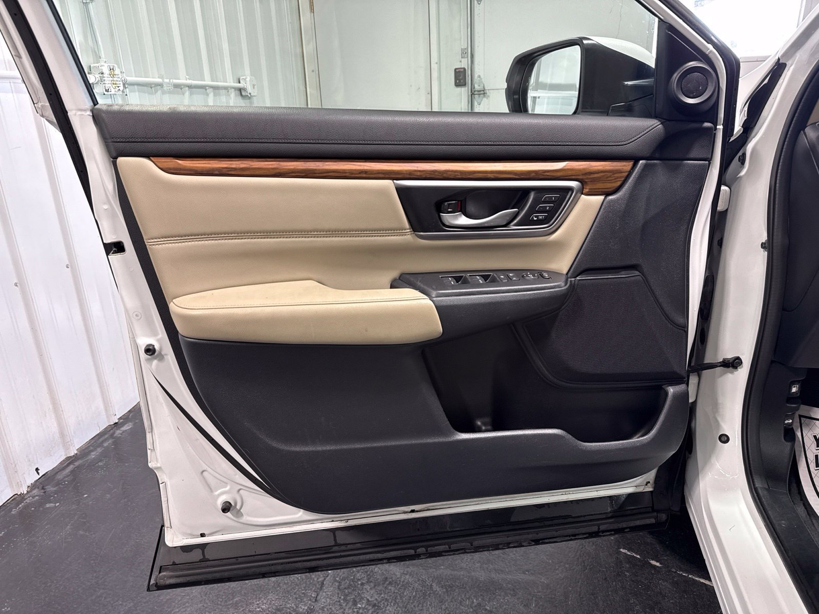 Used 2022 Honda CR-V EX-L image 24