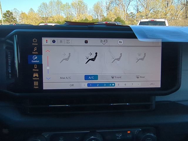 New 2026 Jeep Gladiator Sport AWD/4WD image 16