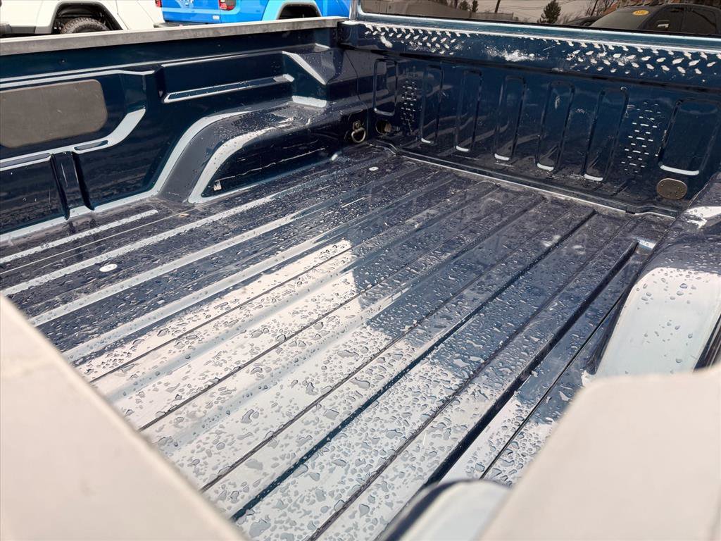 Used 2025 Jeep Gladiator Sport image 23