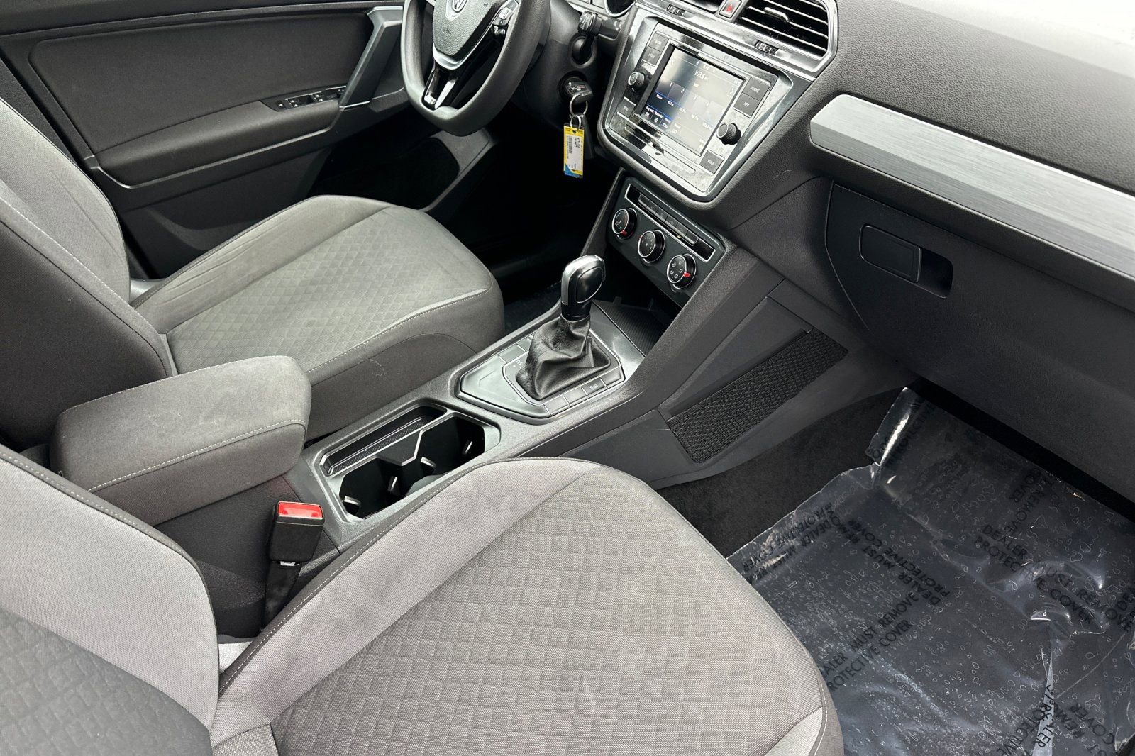 Used 2020 Volkswagen Tiguan S FWD image 18