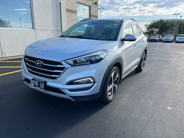 Used 2017 Hyundai Tucson Value w/ Cargo Package AWD/4WD image 4
