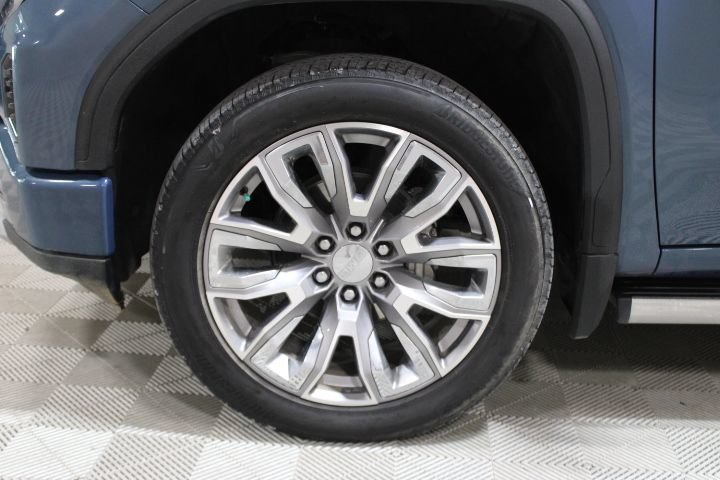 Used 2025 GMC Sierra 1500 Denali w/ Denali Reserve Package AWD/4WD image 43