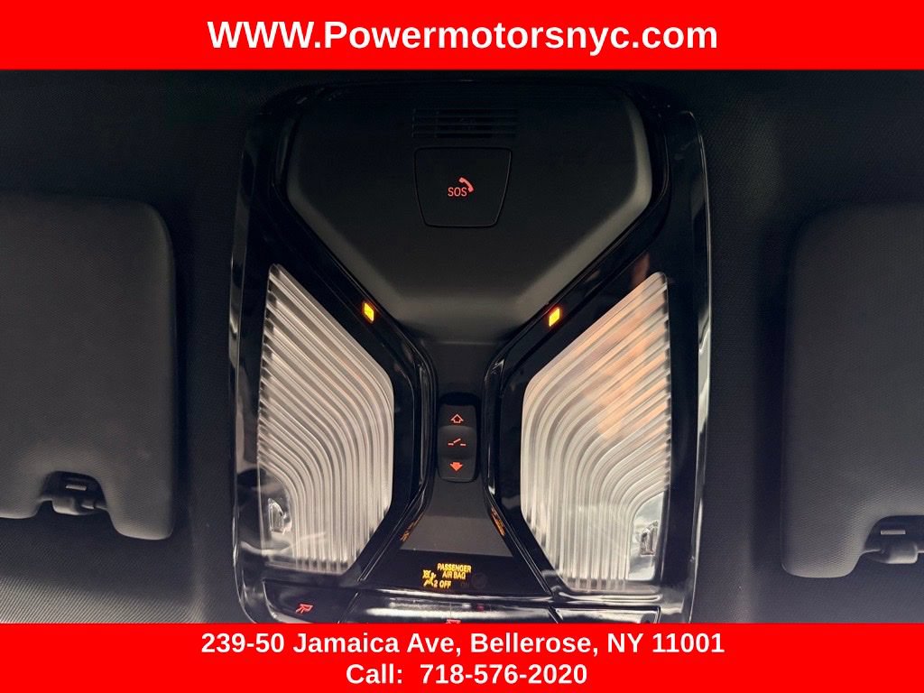 Used 2021 BMW 330e w/ M Sport Package RWD image 41