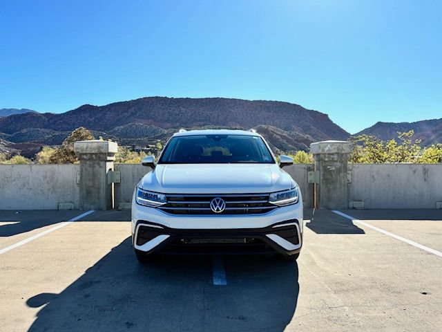 Used 2024 Volkswagen Tiguan SE AWD/4WD image 5