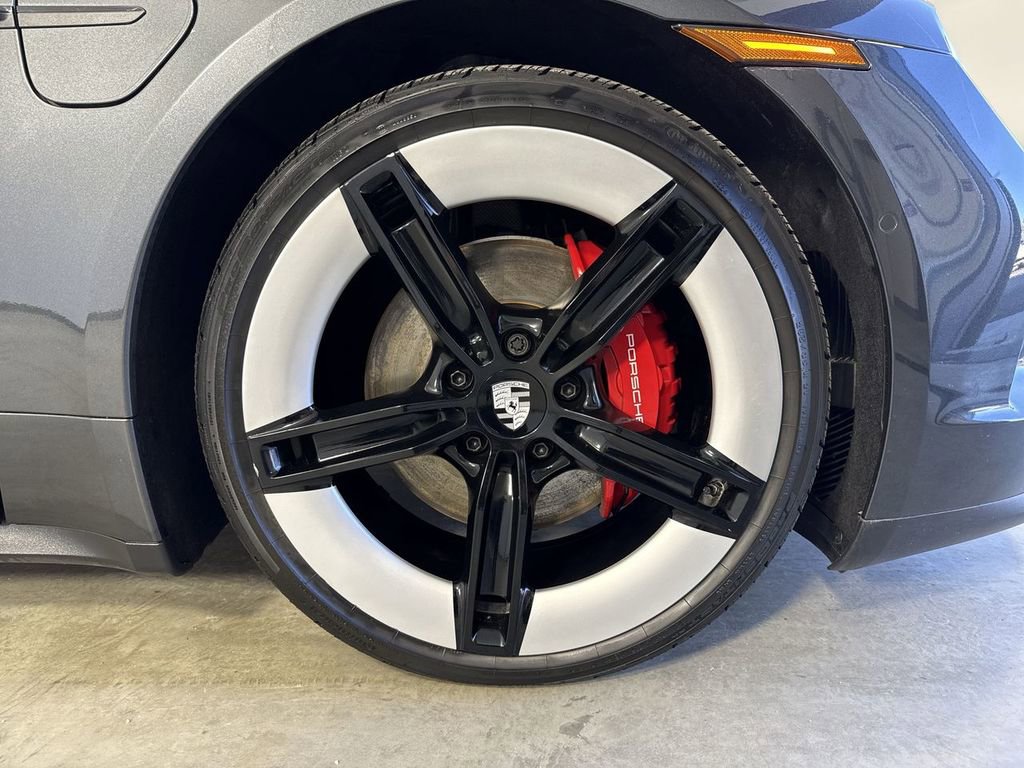 Certified 2025 Porsche Taycan 4S image 15