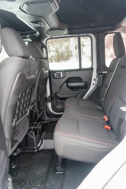 Used 2019 Jeep Wrangler Unlimited Rubicon AWD/4WD image 12