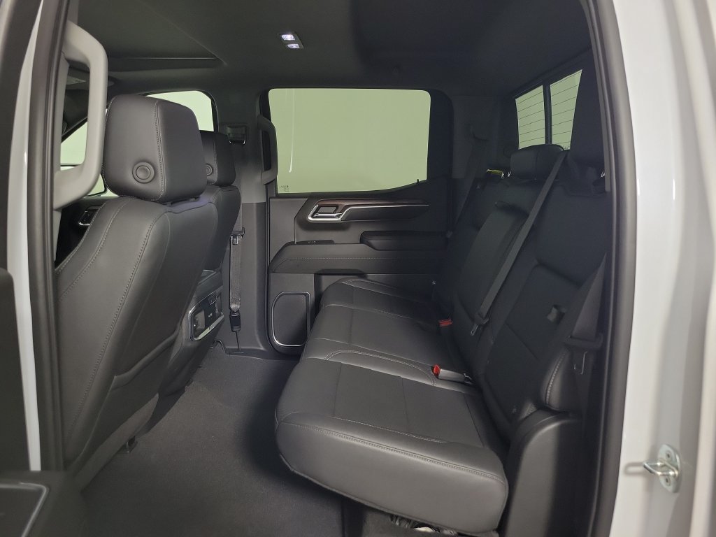 Used 2023 GMC Sierra 1500 SLT w/ SLT Premium Package AWD/4WD image 14