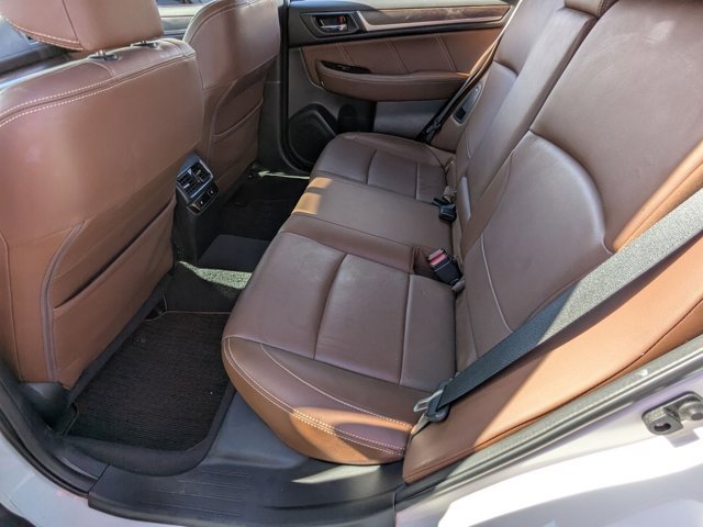 Used 2017 Subaru Outback 2.5i Touring w/ Popular Package #5A image 15