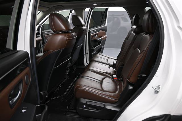 Used 2024 Honda Pilot Elite image 18