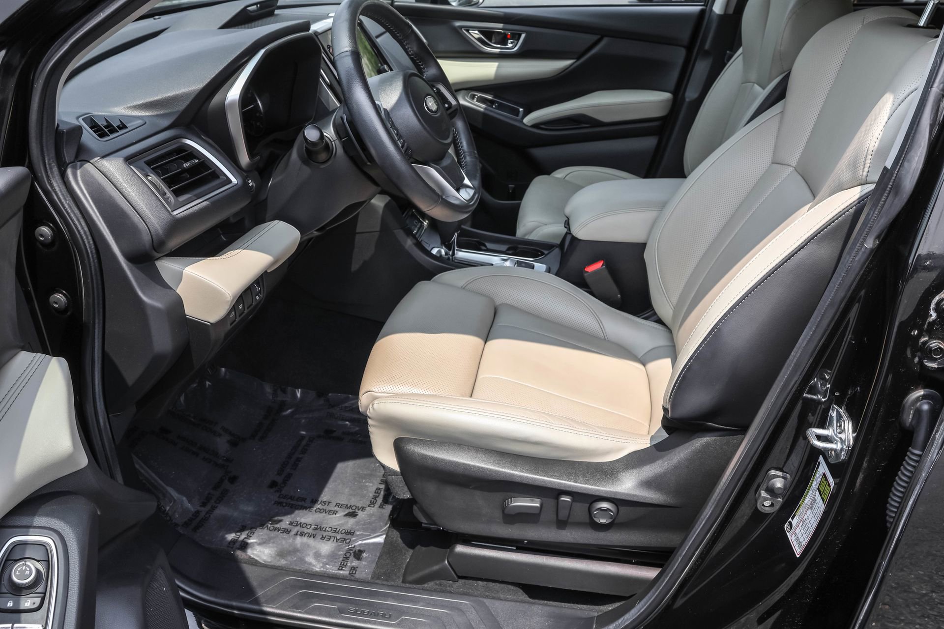 Used 2023 Subaru Ascent Limited image 22