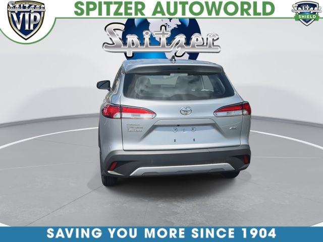 Used 2022 Toyota Corolla Cross L AWD/4WD image 8