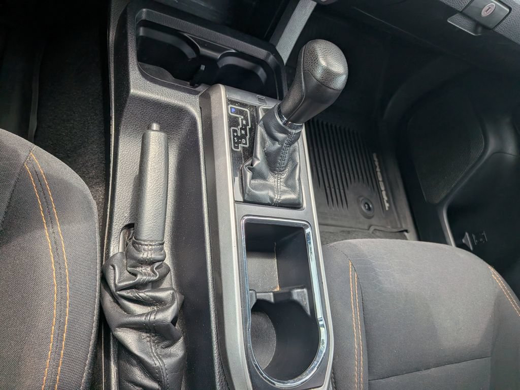 Used 2019 Toyota Tacoma SR5 RWD image 23