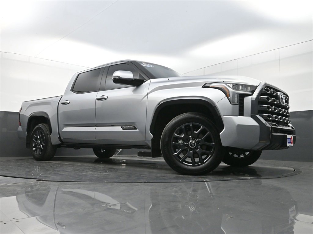 Used 2024 Toyota Tundra Platinum image 28