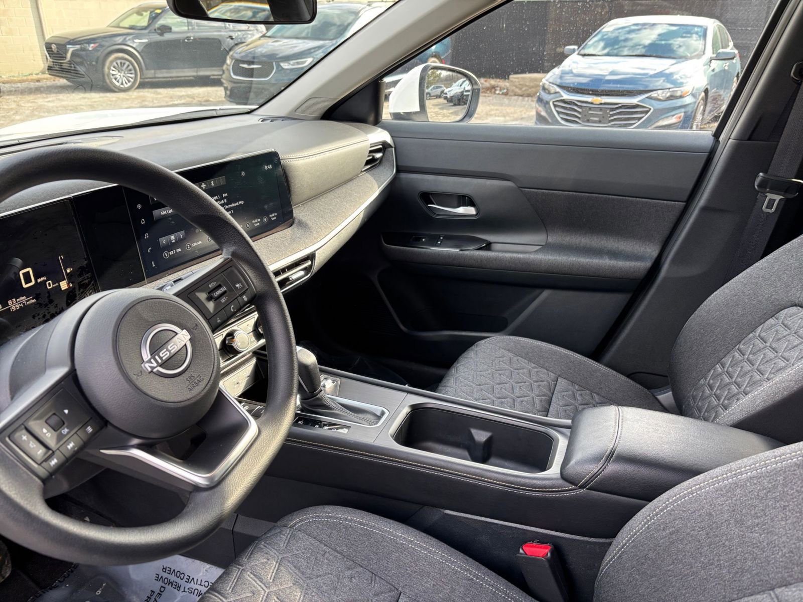 Used 2025 Nissan Kicks SV AWD/4WD image 40