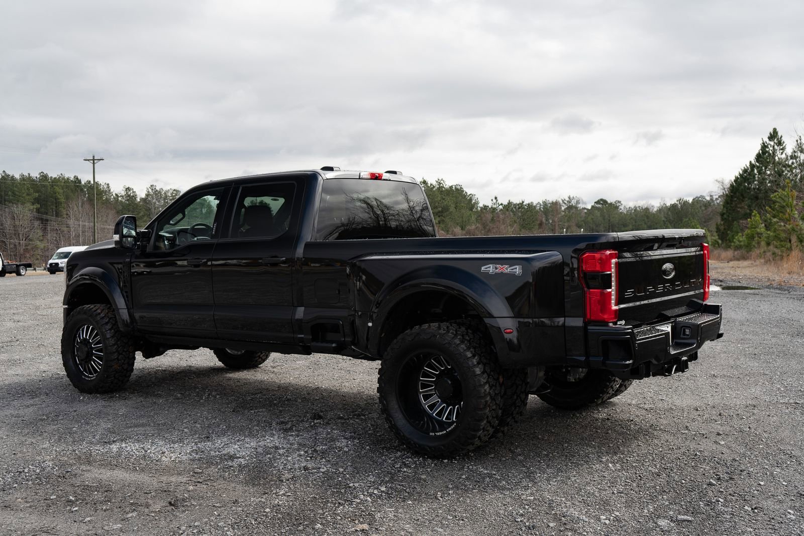 Used 2026 Ford F450 Lariat image 18