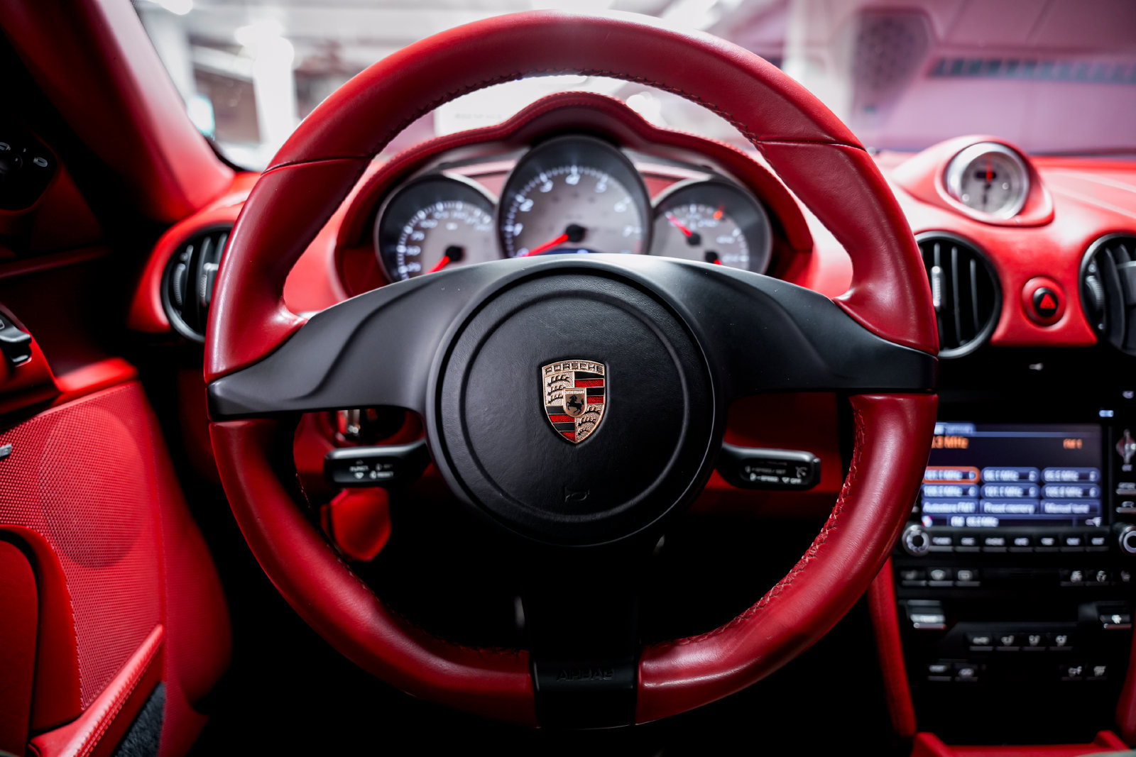 Used 2011 Porsche Cayman S RWD image 10