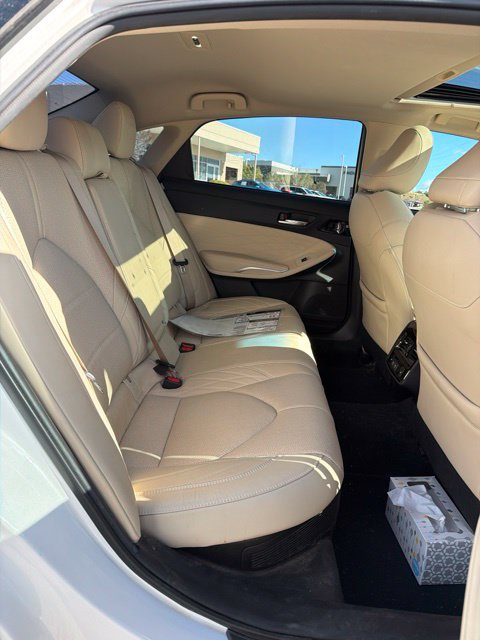 Used 2020 Toyota Avalon Limited w/ Advanced Safety Package FWD image 8