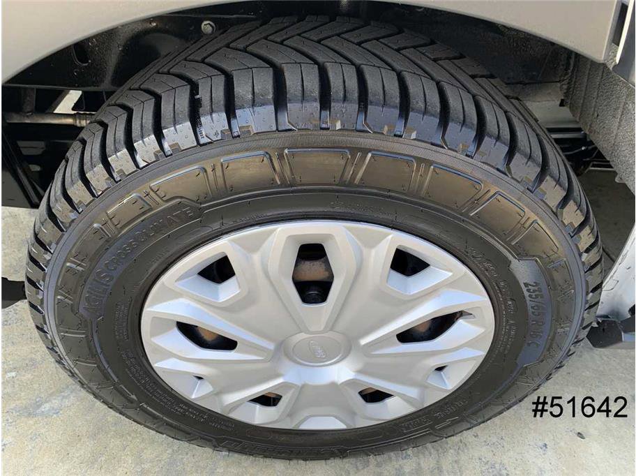 Used 2018 Ford Transit 150 XLT image 22