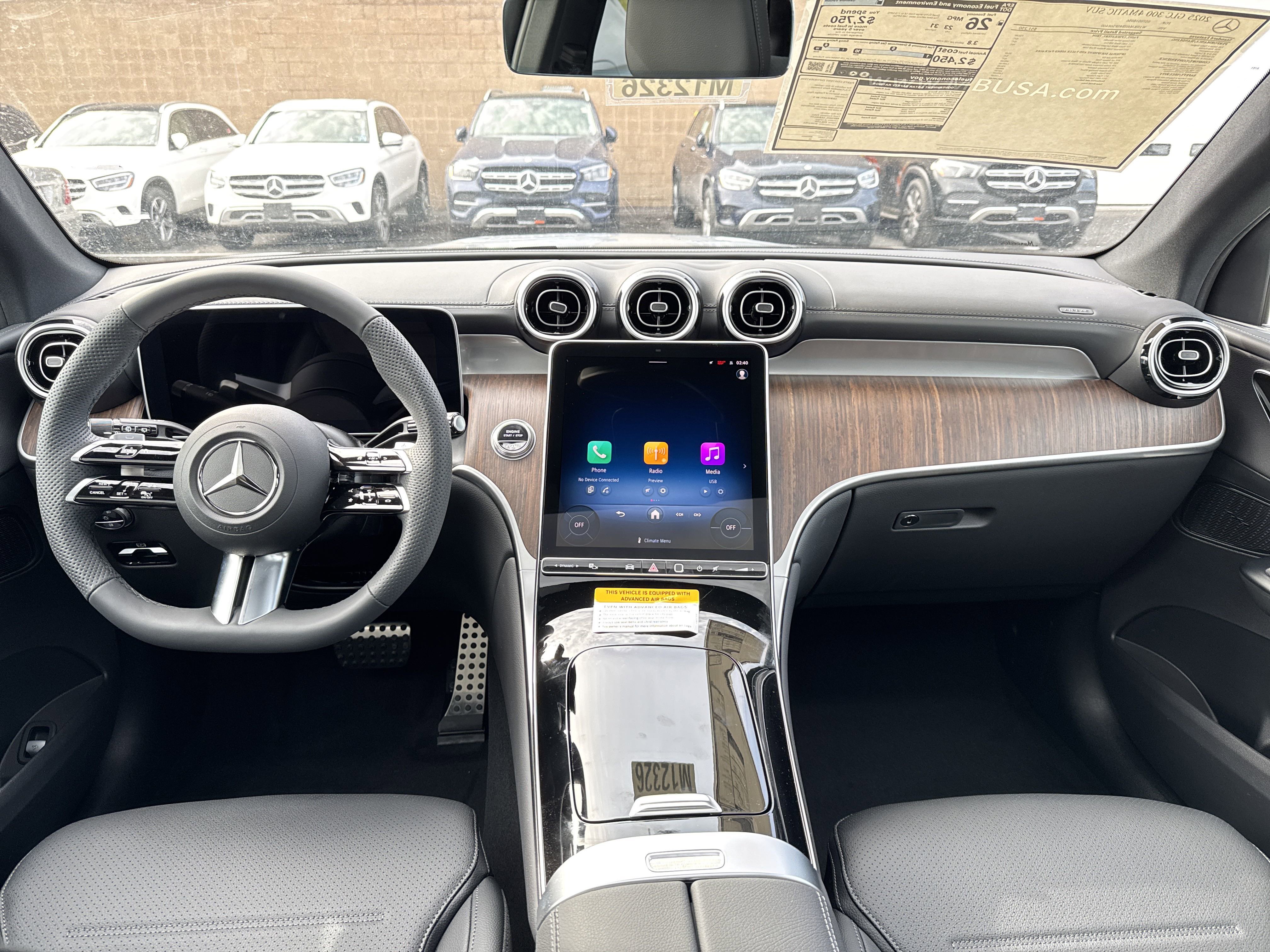New 2025 Mercedes-Benz GLC 300 4MATIC image 11