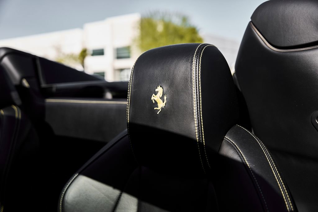 Used 2015 Ferrari 458 Spider RWD image 51